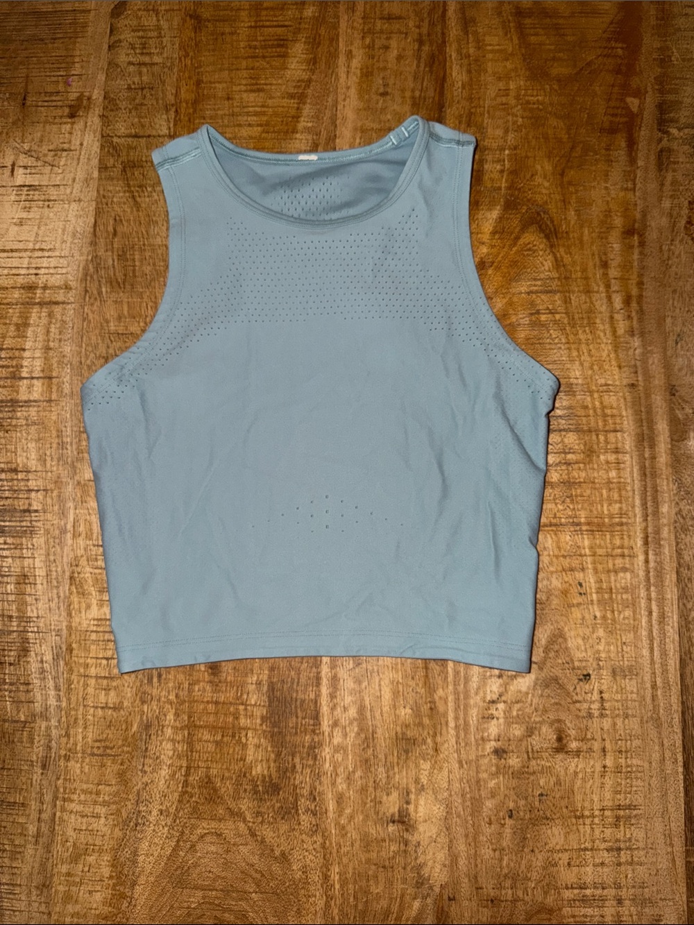 lululemon athletica light blue sleeveless crop tank